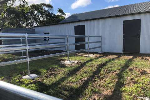 Sentry 801.47 stable door 2