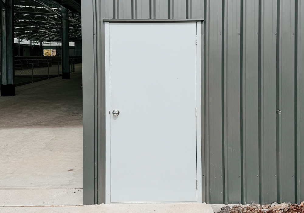Larnec steel-clad doors